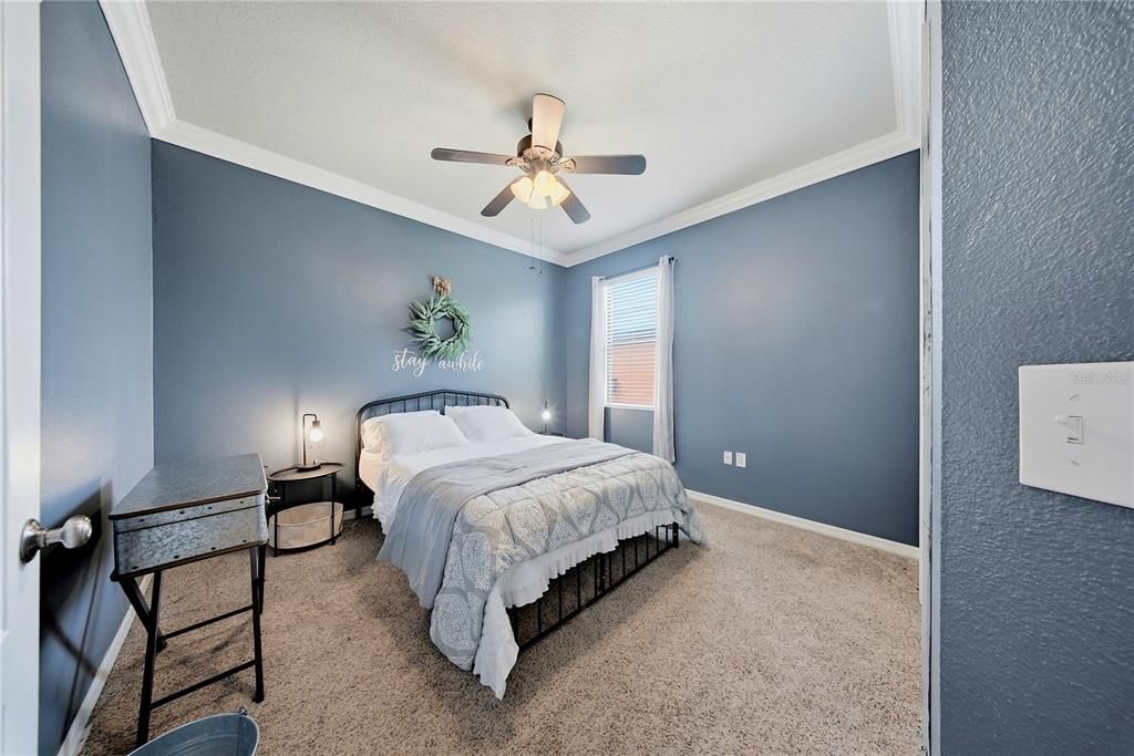 For Sale: $599,900 (5 beds, 3 baths, 2916 Square Feet)