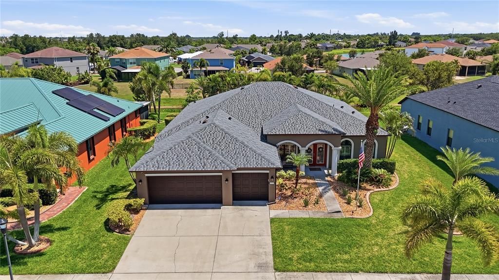 For Sale: $599,900 (5 beds, 3 baths, 2916 Square Feet)