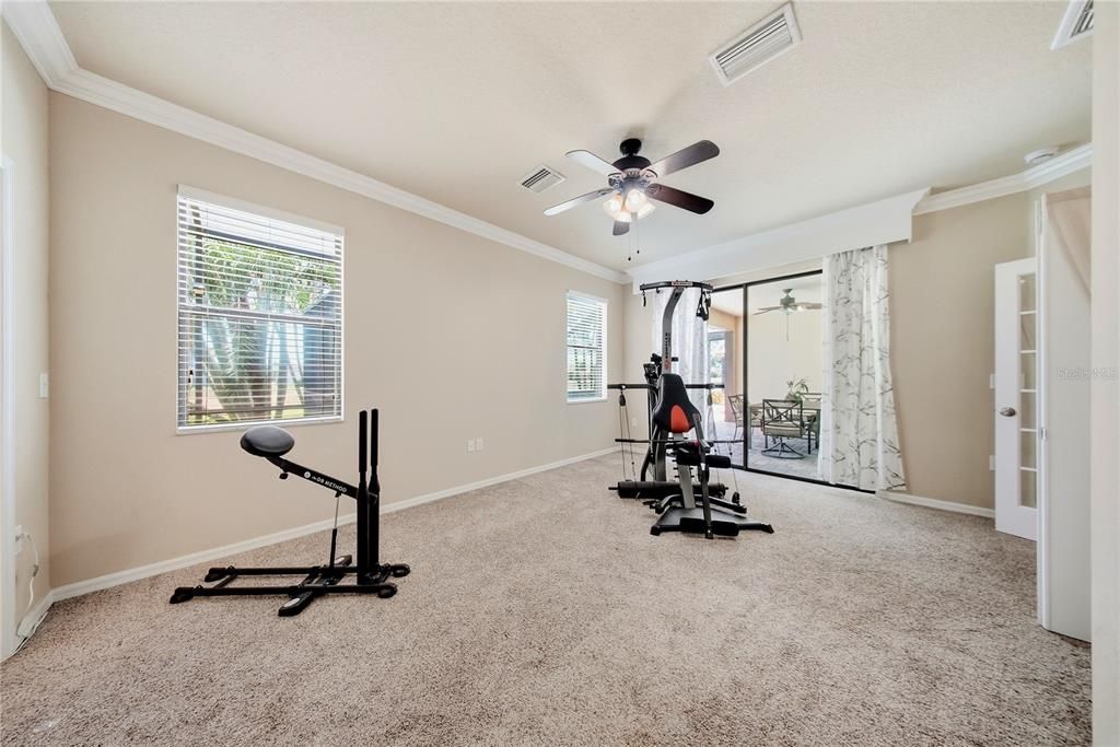For Sale: $599,900 (5 beds, 3 baths, 2916 Square Feet)