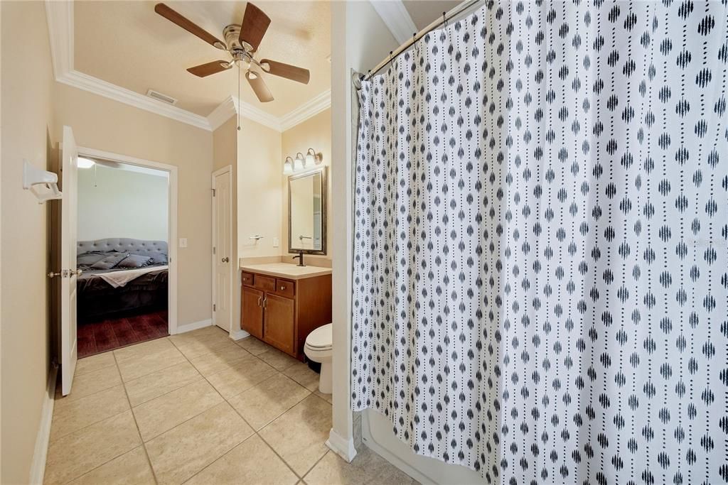 For Sale: $599,900 (5 beds, 3 baths, 2916 Square Feet)