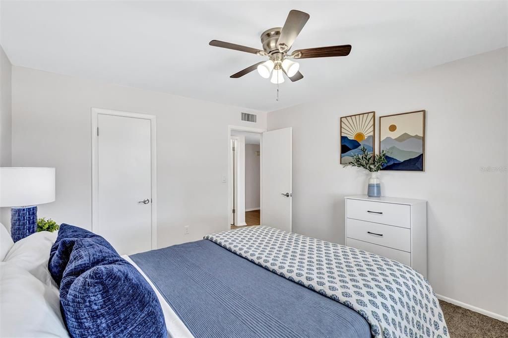Active With Contract: $320,000 (3 beds, 2 baths, 2200 Square Feet)