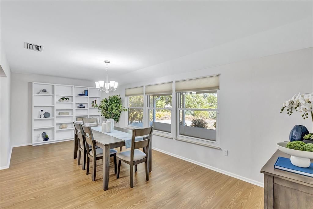 Active With Contract: $320,000 (3 beds, 2 baths, 2200 Square Feet)