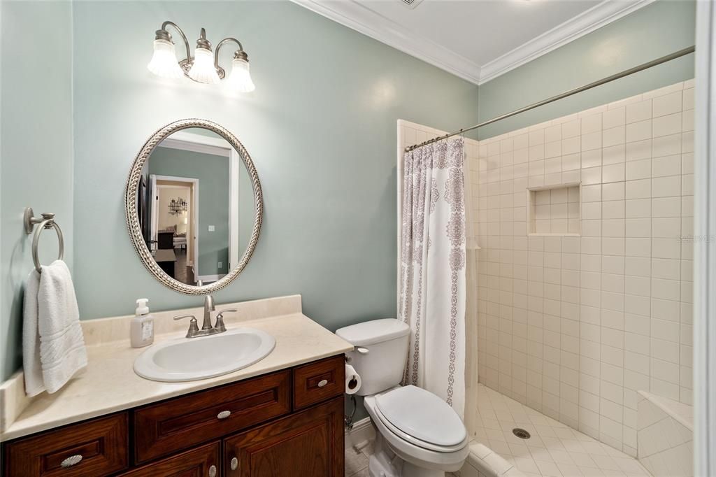 For Sale: $379,000 (3 beds, 3 baths, 1910 Square Feet)