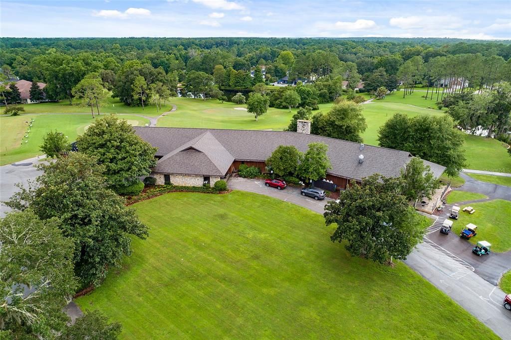 For Sale: $379,000 (3 beds, 3 baths, 1910 Square Feet)