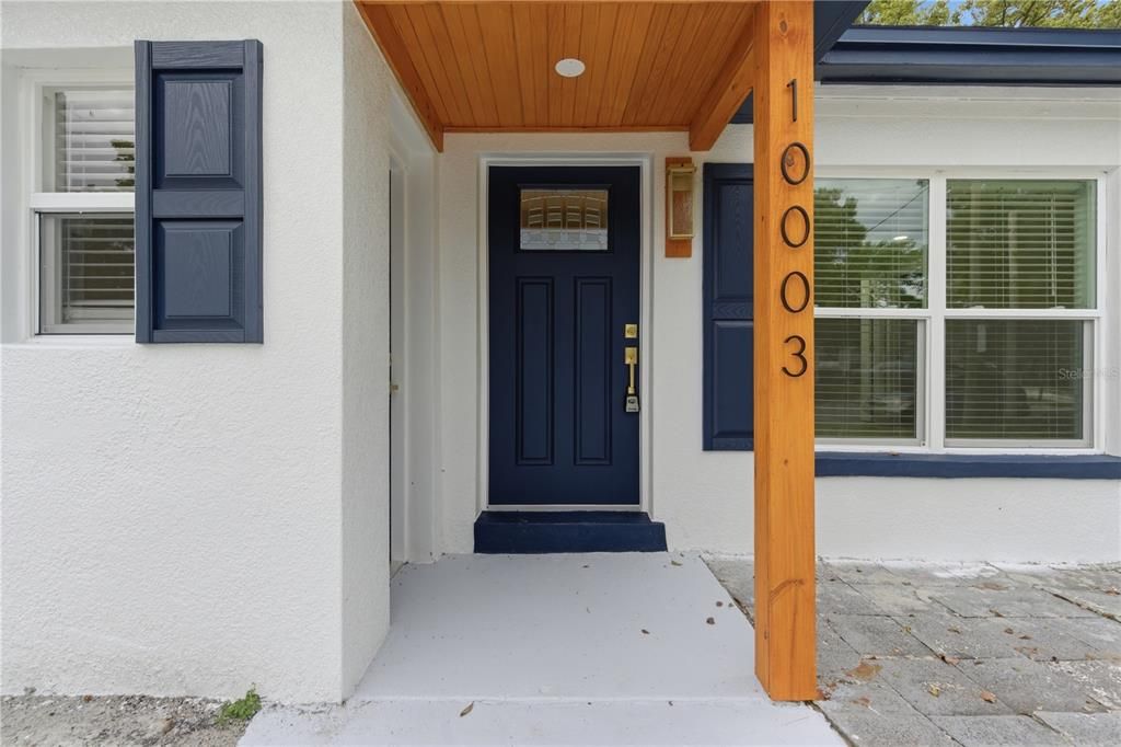 For Sale: $384,900 (3 beds, 2 baths, 1384 Square Feet)
