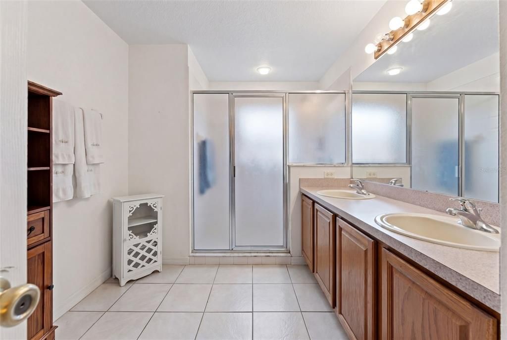 Active With Contract: $390,000 (4 beds, 2 baths, 1851 Square Feet)