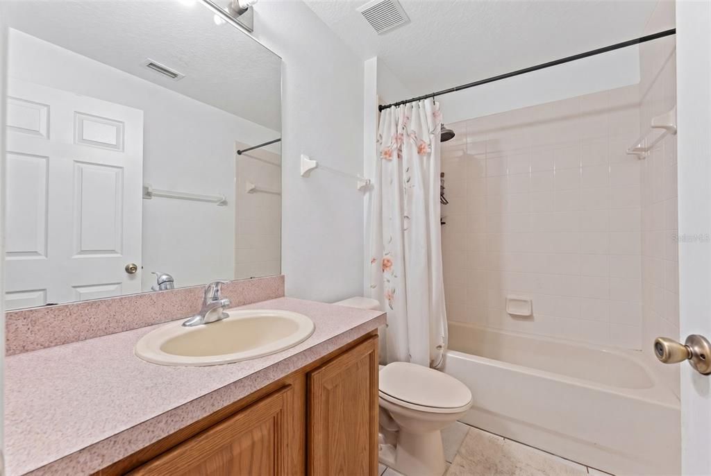 Active With Contract: $390,000 (4 beds, 2 baths, 1851 Square Feet)