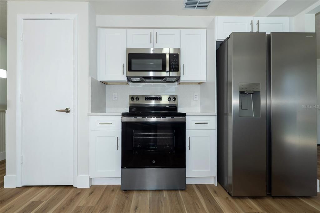 На продажу: $494,999 (3 спален, 2 ванн, 1536 Квадратных фут)
