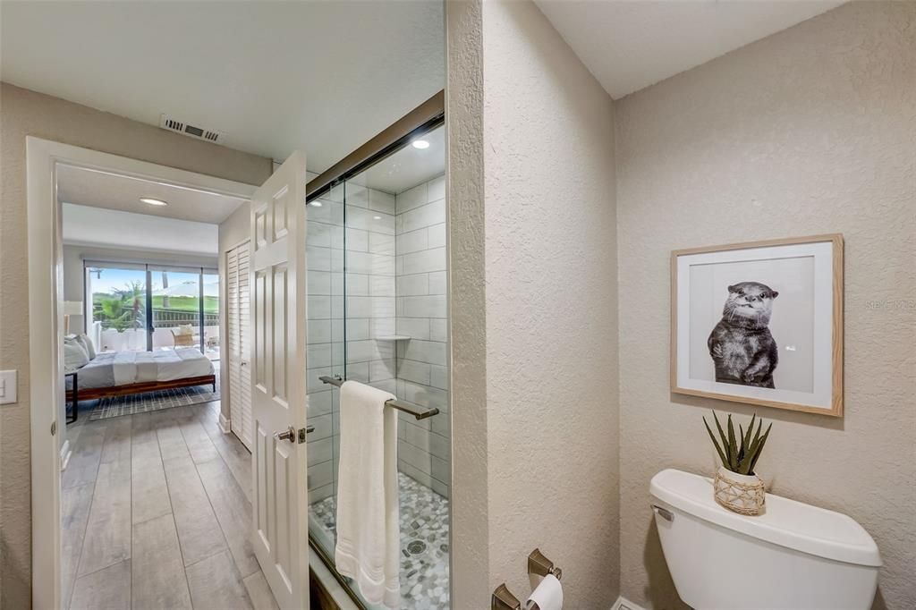 For Sale: $558,000 (2 beds, 2 baths, 1403 Square Feet)