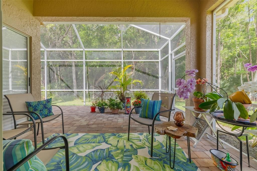 Active With Contract: $390,000 (2 beds, 2 baths, 1563 Square Feet)