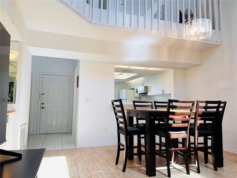 For Sale: $241,000 (2 beds, 2 baths, 1478 Square Feet)