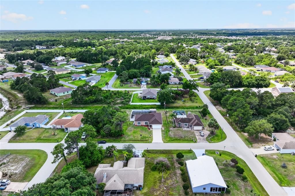 For Sale: $387,000 (3 beds, 2 baths, 1664 Square Feet)