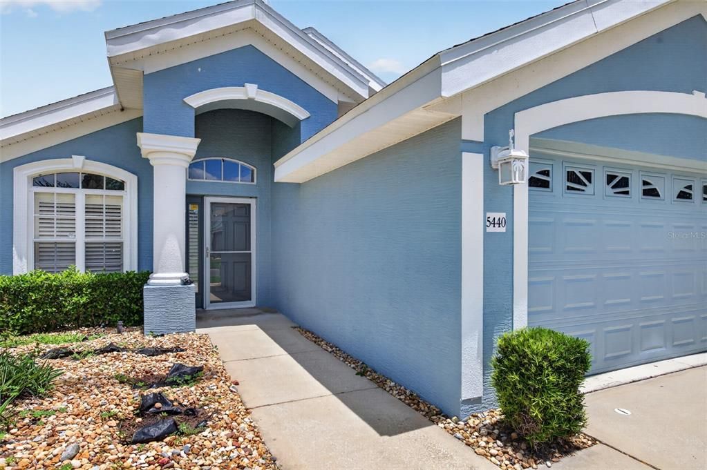 Active With Contract: $379,900 (3 beds, 2 baths, 1599 Square Feet)