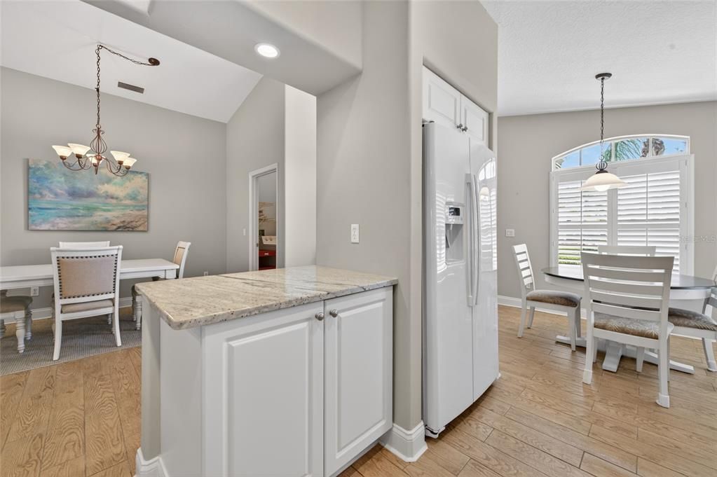 Active With Contract: $379,900 (3 beds, 2 baths, 1599 Square Feet)