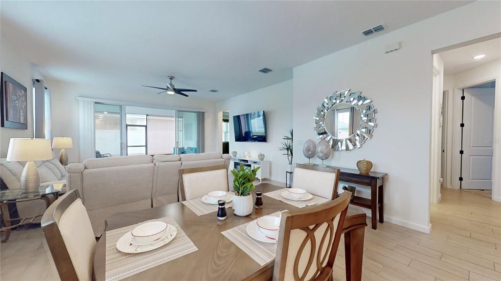 For Sale: $370,000 (4 beds, 2 baths, 1882 Square Feet)