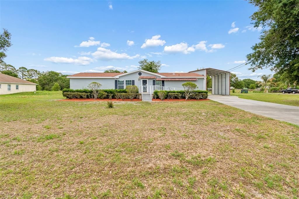 For Sale: $389,900 (4 beds, 2 baths, 1701 Square Feet)