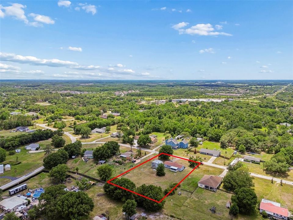 For Sale: $389,900 (4 beds, 2 baths, 1701 Square Feet)