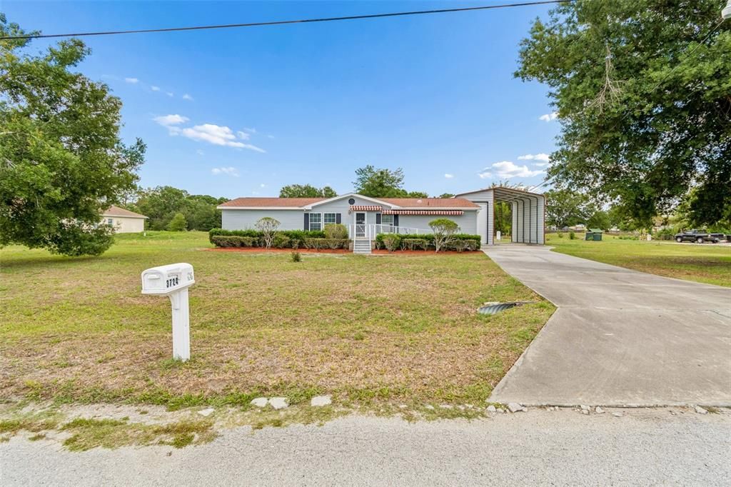 For Sale: $389,900 (4 beds, 2 baths, 1701 Square Feet)