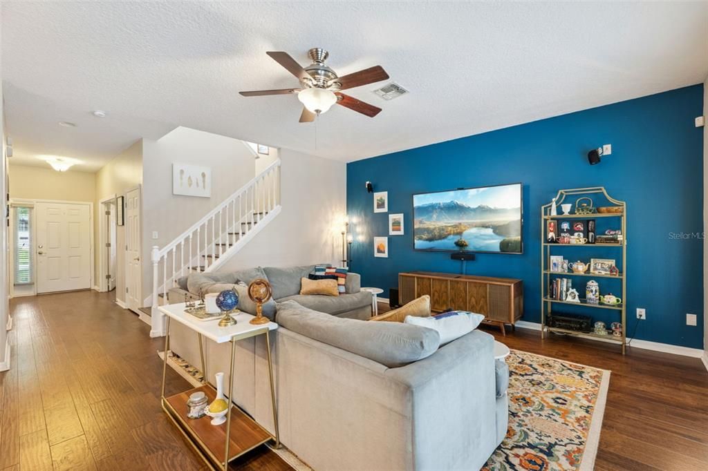 Active With Contract: $949,000 (5 beds, 3 baths, 3708 Square Feet)