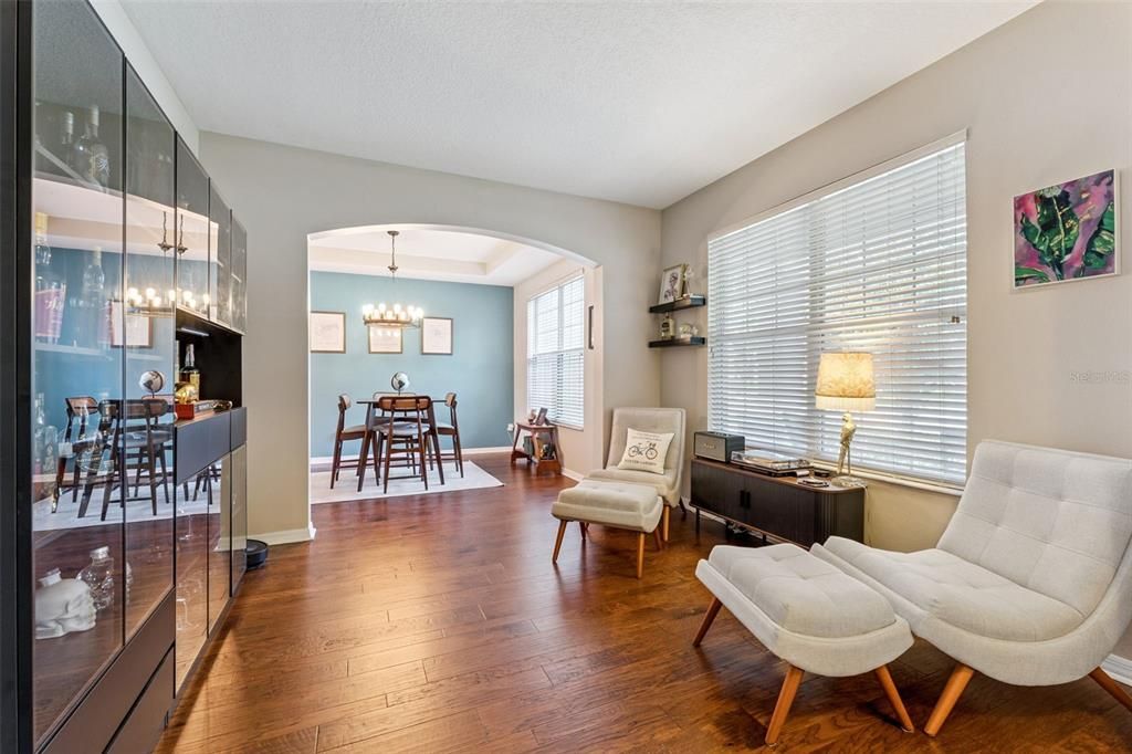 Active With Contract: $949,000 (5 beds, 3 baths, 3708 Square Feet)