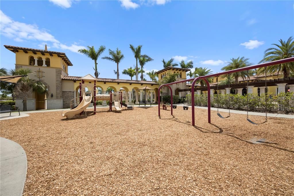 En Venta: $418,000 (3 camas, 2 baños, 2187 Pies cuadrados)