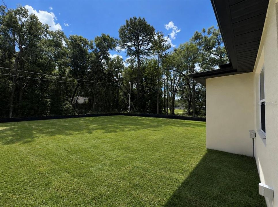 En Venta: $429,900 (4 camas, 3 baños, 1970 Pies cuadrados)