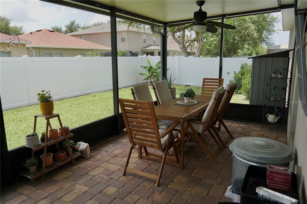 For Sale: $512,000 (4 beds, 2 baths, 2070 Square Feet)