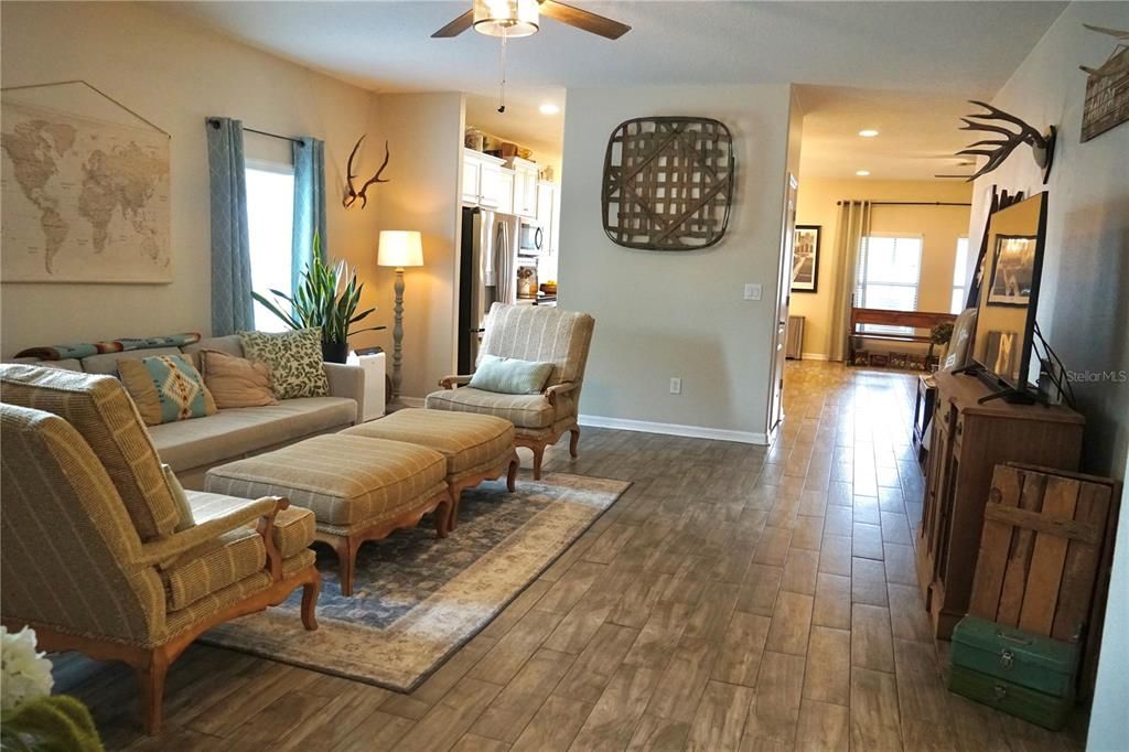 For Sale: $512,000 (4 beds, 2 baths, 2070 Square Feet)