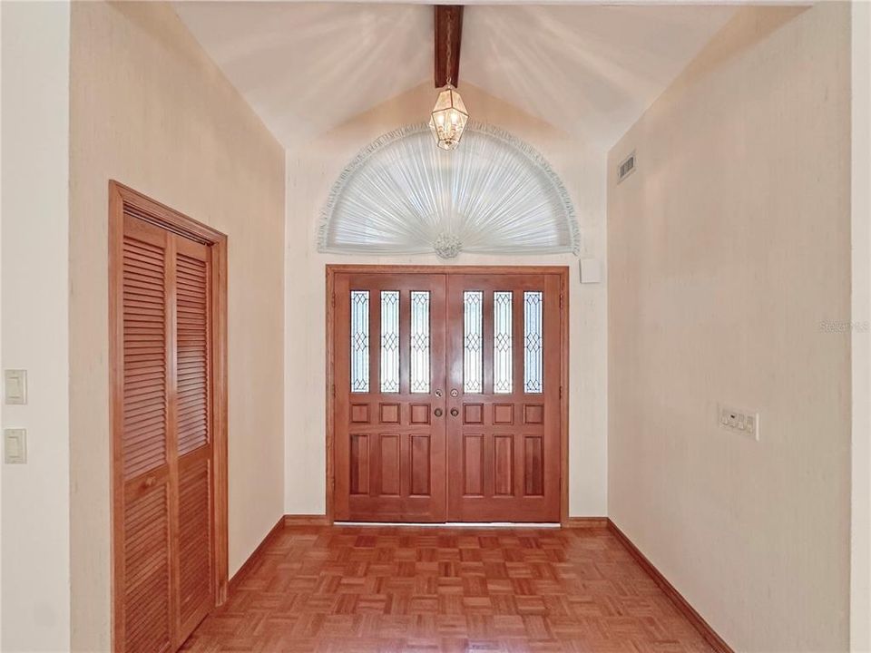 На продажу: $475,000 (4 спален, 2 ванн, 2830 Квадратных фут)