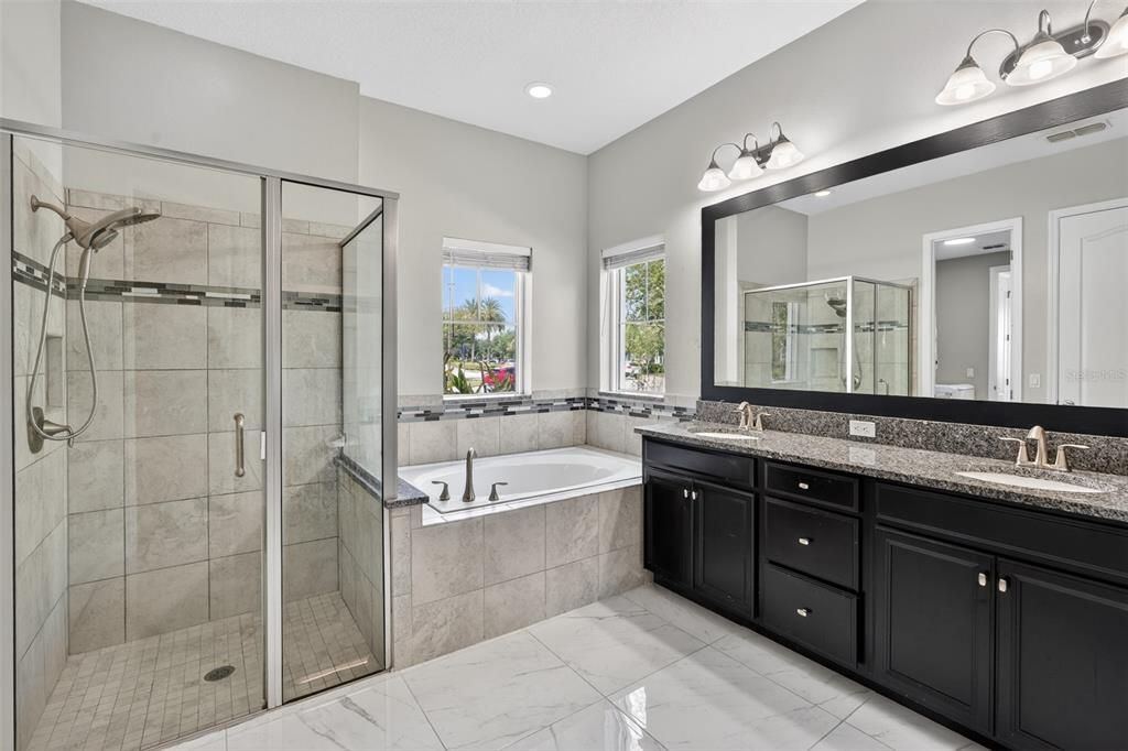 For Sale: $1,250,000 (7 beds, 5 baths, 4405 Square Feet)
