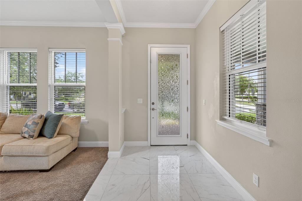 For Sale: $1,250,000 (7 beds, 5 baths, 4405 Square Feet)