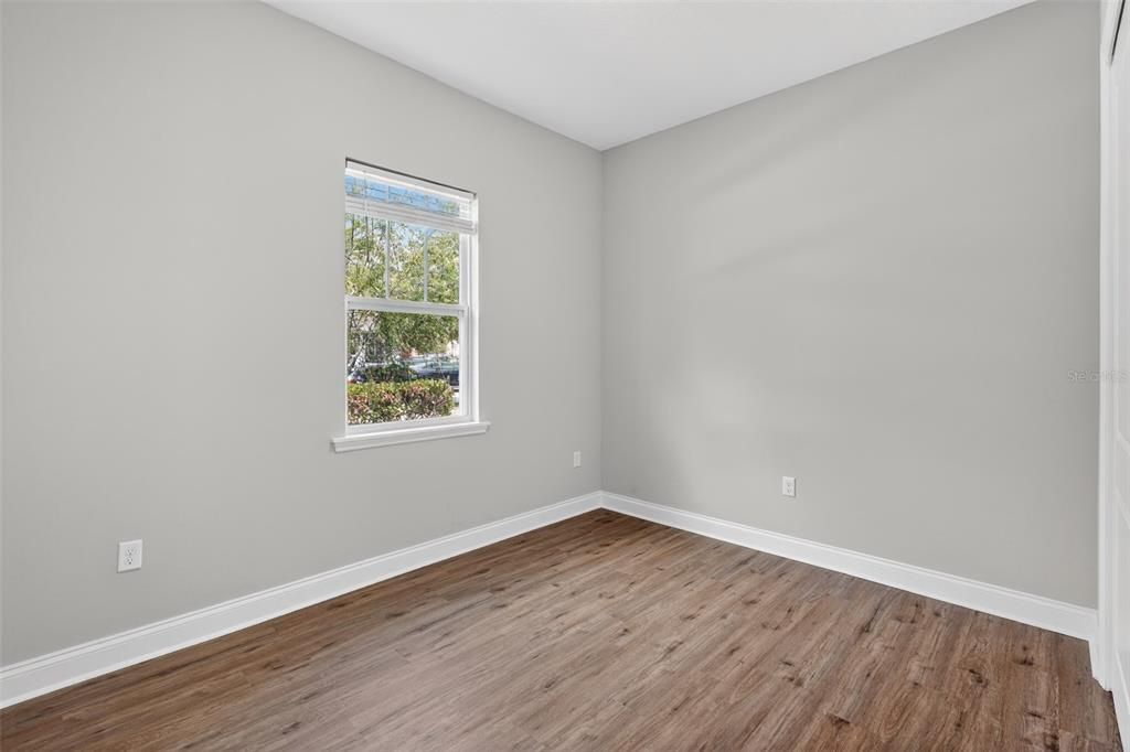 For Sale: $1,250,000 (7 beds, 5 baths, 4405 Square Feet)