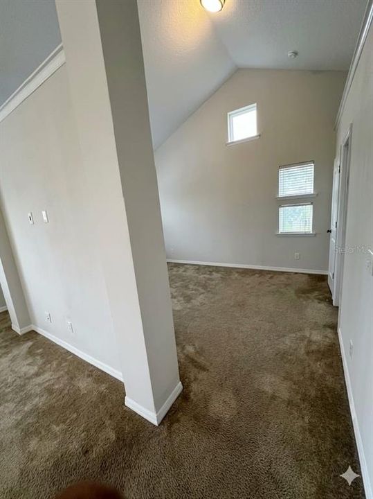 For Sale: $1,250,000 (7 beds, 5 baths, 4405 Square Feet)