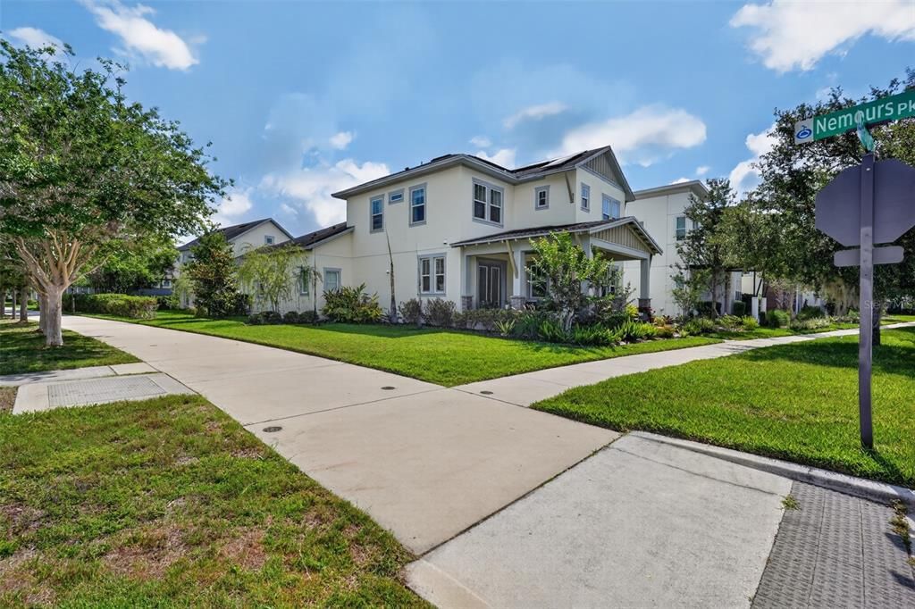 For Sale: $1,250,000 (7 beds, 5 baths, 4405 Square Feet)