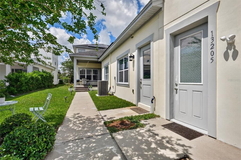 For Sale: $1,250,000 (7 beds, 5 baths, 4405 Square Feet)