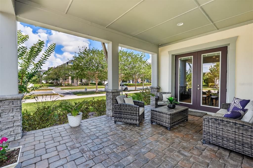 For Sale: $1,250,000 (7 beds, 5 baths, 4405 Square Feet)