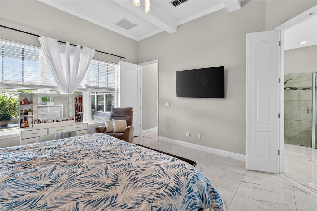 For Sale: $1,250,000 (7 beds, 5 baths, 4405 Square Feet)