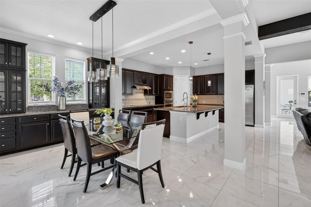 For Sale: $1,250,000 (7 beds, 5 baths, 4405 Square Feet)