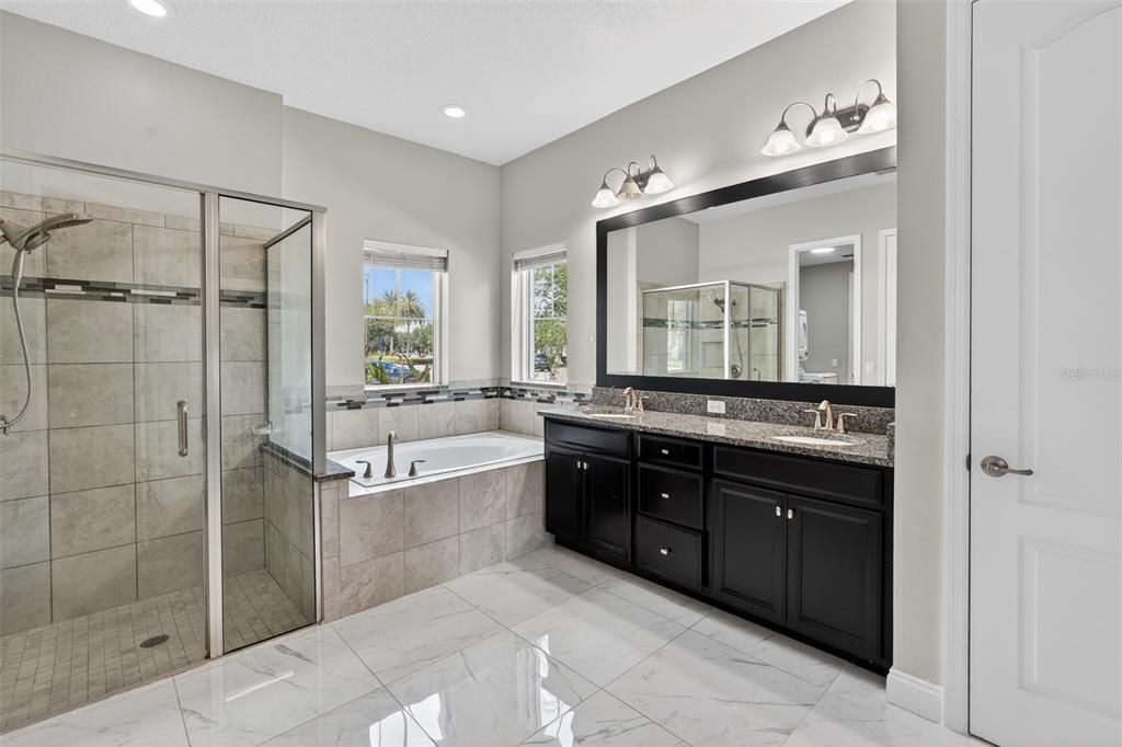 For Sale: $1,250,000 (7 beds, 5 baths, 4405 Square Feet)