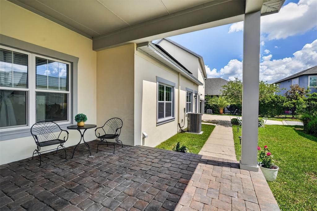For Sale: $1,250,000 (7 beds, 5 baths, 4405 Square Feet)