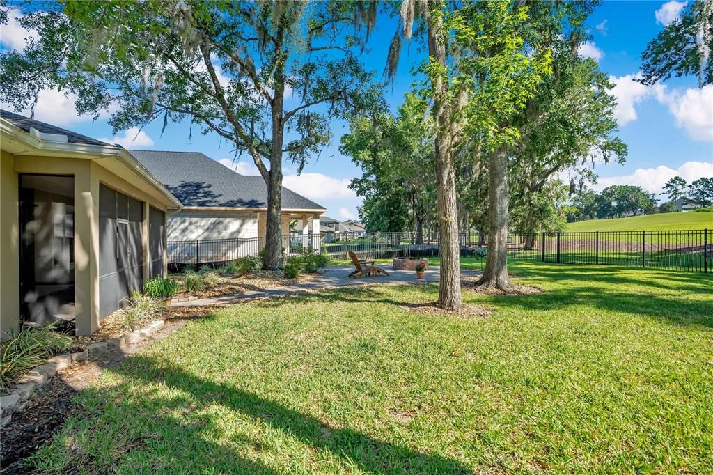 For Sale: $459,000 (3 beds, 2 baths, 2297 Square Feet)