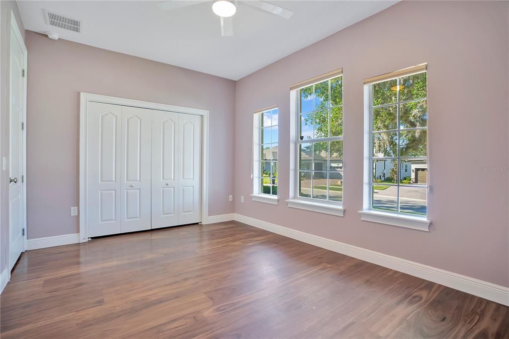 For Sale: $459,000 (3 beds, 2 baths, 2297 Square Feet)