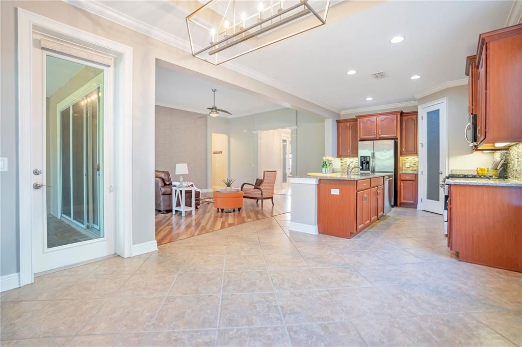 For Sale: $459,000 (3 beds, 2 baths, 2297 Square Feet)