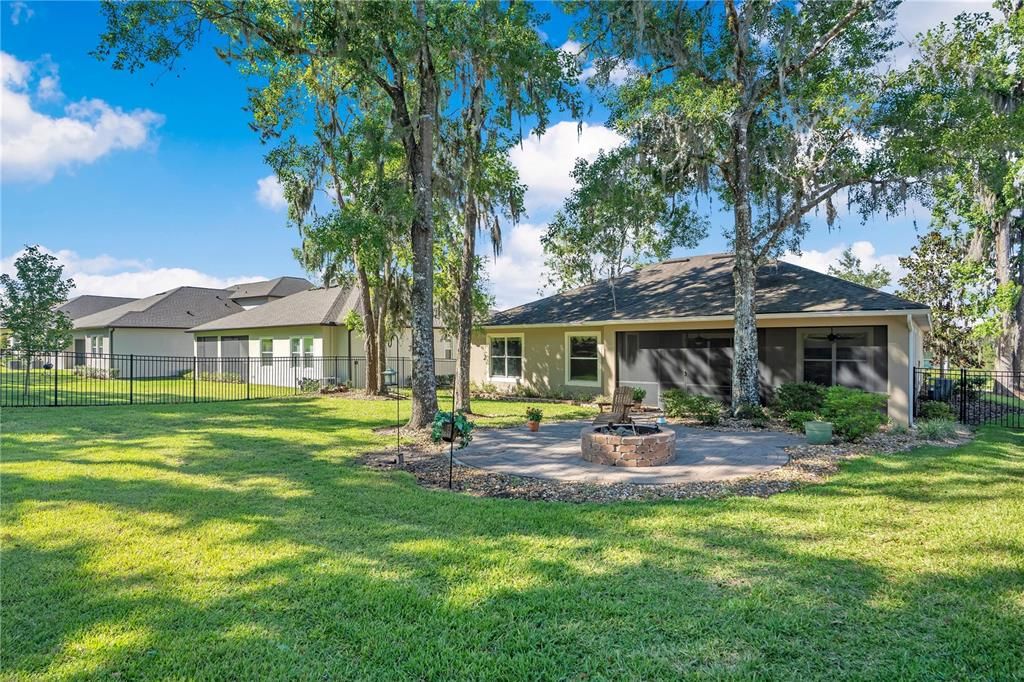 For Sale: $459,000 (3 beds, 2 baths, 2297 Square Feet)