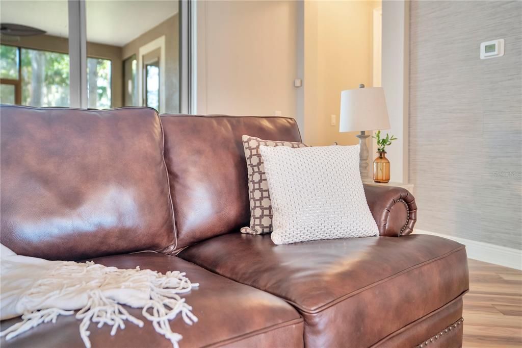 For Sale: $459,000 (3 beds, 2 baths, 2297 Square Feet)