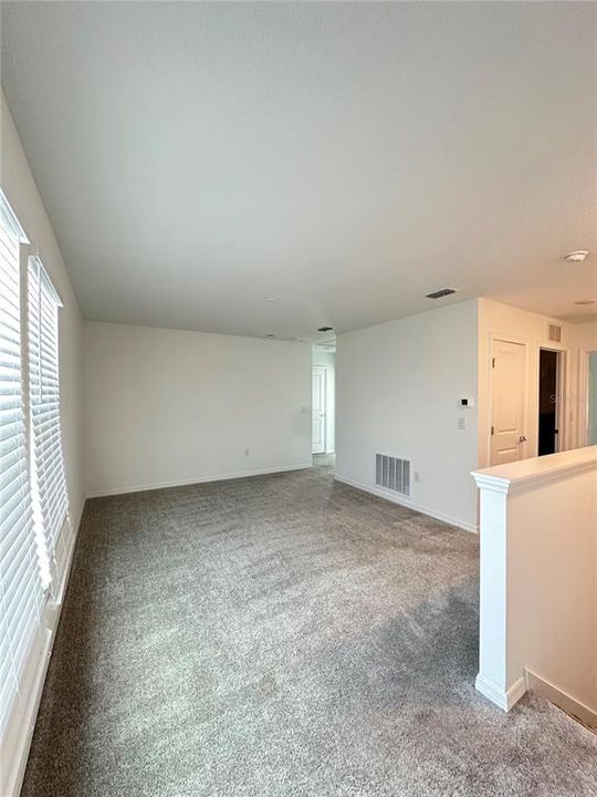 For Rent: $2,950 (4 beds, 3 baths, 2203 Square Feet)