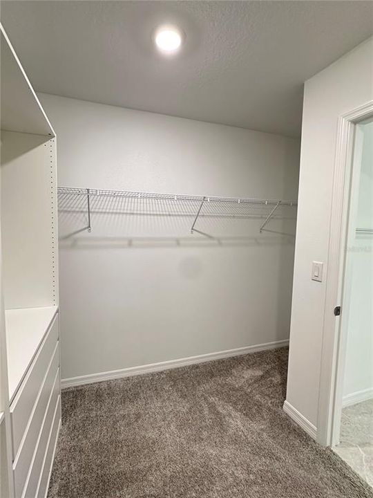 For Rent: $2,950 (4 beds, 3 baths, 2203 Square Feet)