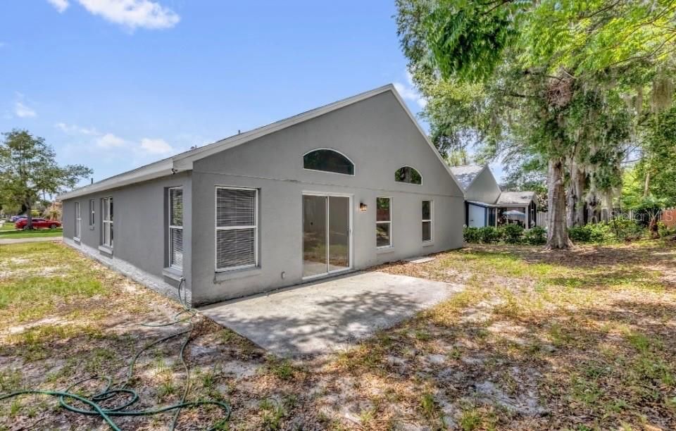 For Rent: $2,840 (4 beds, 2 baths, 1659 Square Feet)