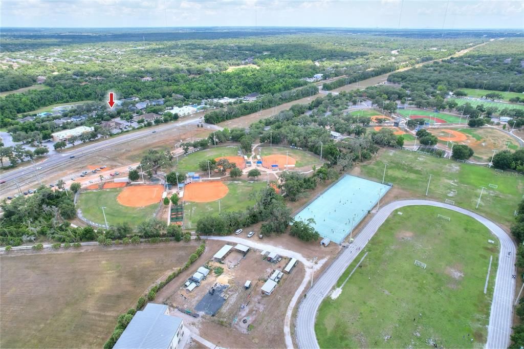 En Venta: $489,990 (4 camas, 3 baños, 2594 Pies cuadrados)