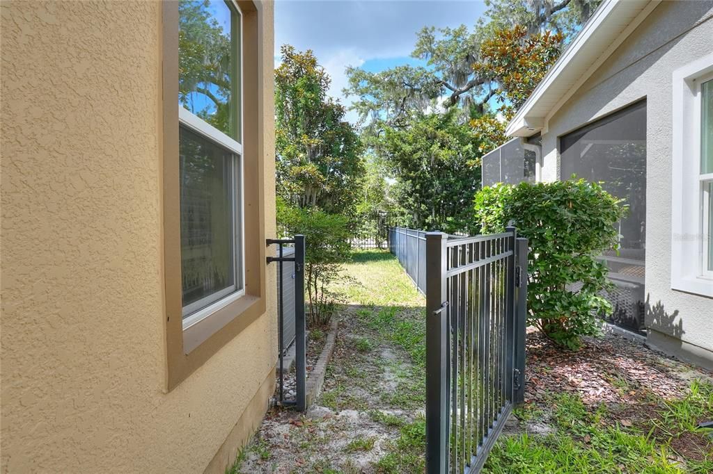 En Venta: $489,990 (4 camas, 3 baños, 2594 Pies cuadrados)